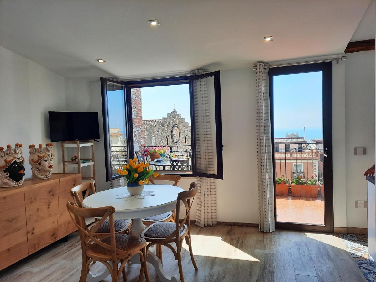 Casa Carla Al Duomo Apartment Taormina Exterior photo